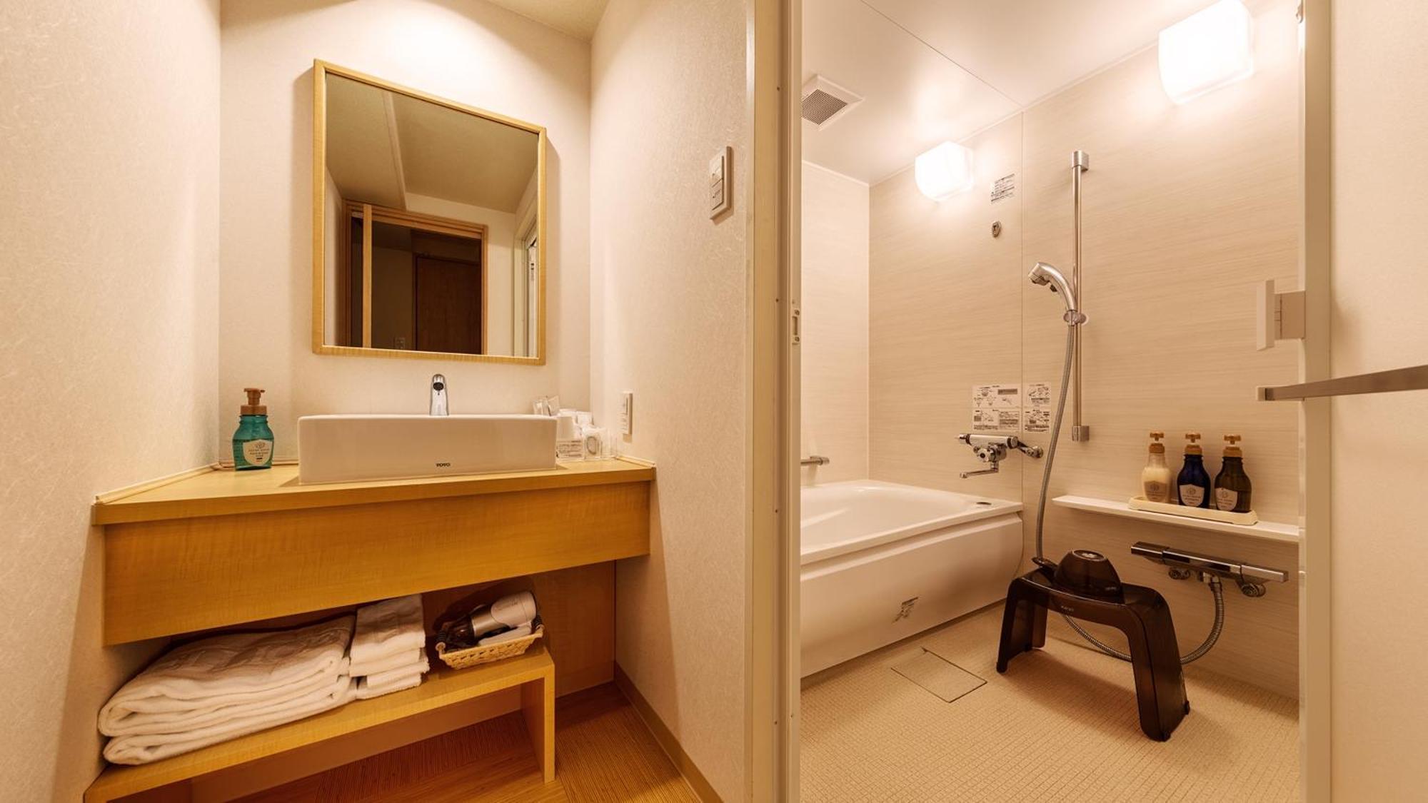 Hiroshima Grand Intelligent Hotel Экстерьер фото