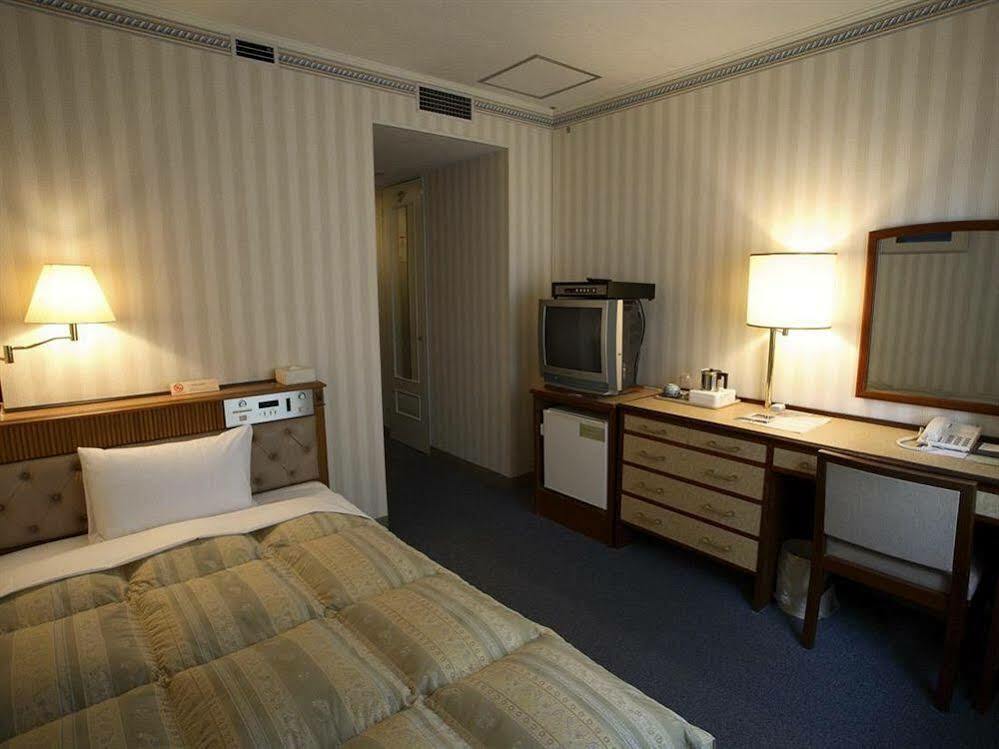 Hiroshima Grand Intelligent Hotel Экстерьер фото